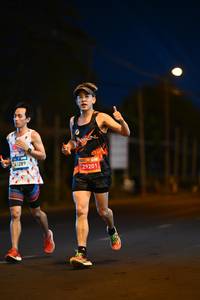 BIB: 41289, 29201
                            <button type="button" onclick="openModal(23233852)" class="btn btn-primary btn-sm float-right btn-popup" data-toggle="modal" data-target=".modal-high-quality">
                        <i class="fas fa-shopping-cart"></i> Add to Cart
                    </button>
                                            <button type="button" onclick="isThisMe(23233852, true)" class="btn btn-success btn-sm float-right btn-popup btn-isme hidden" data-toggle="tooltip" data-placement="bottom" title="นี่คือรูปของคุณใช่ไหม คลิกที่นี่เพื่อเอาเข้าอัลบั้ม">
                        <i class="fas fa-plus"></i> Add to album
                    </button>
                    <button type="button" onclick="isThisMe(23233852, false)" class="btn btn-warning btn-sm float-right btn-popup btn-isnotme hidden">
                        <i class="fas fa-ban"></i> Remove from album
                    </button>